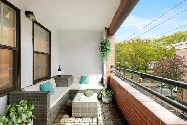 $630,000 | 1001 Clinton Street, Unit 3B, Hoboken, NJ 07030