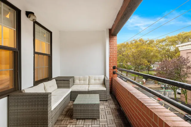 $630,000 | 1001 Clinton Street, Unit 3B, Hoboken, NJ 07030