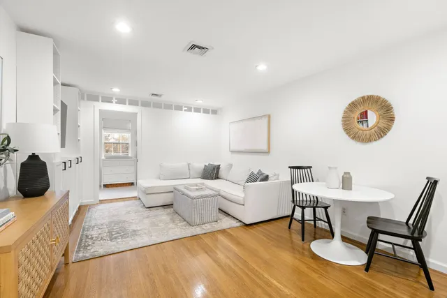 $630,000 | 1001 Clinton Street, Unit 3B, Hoboken, NJ 07030