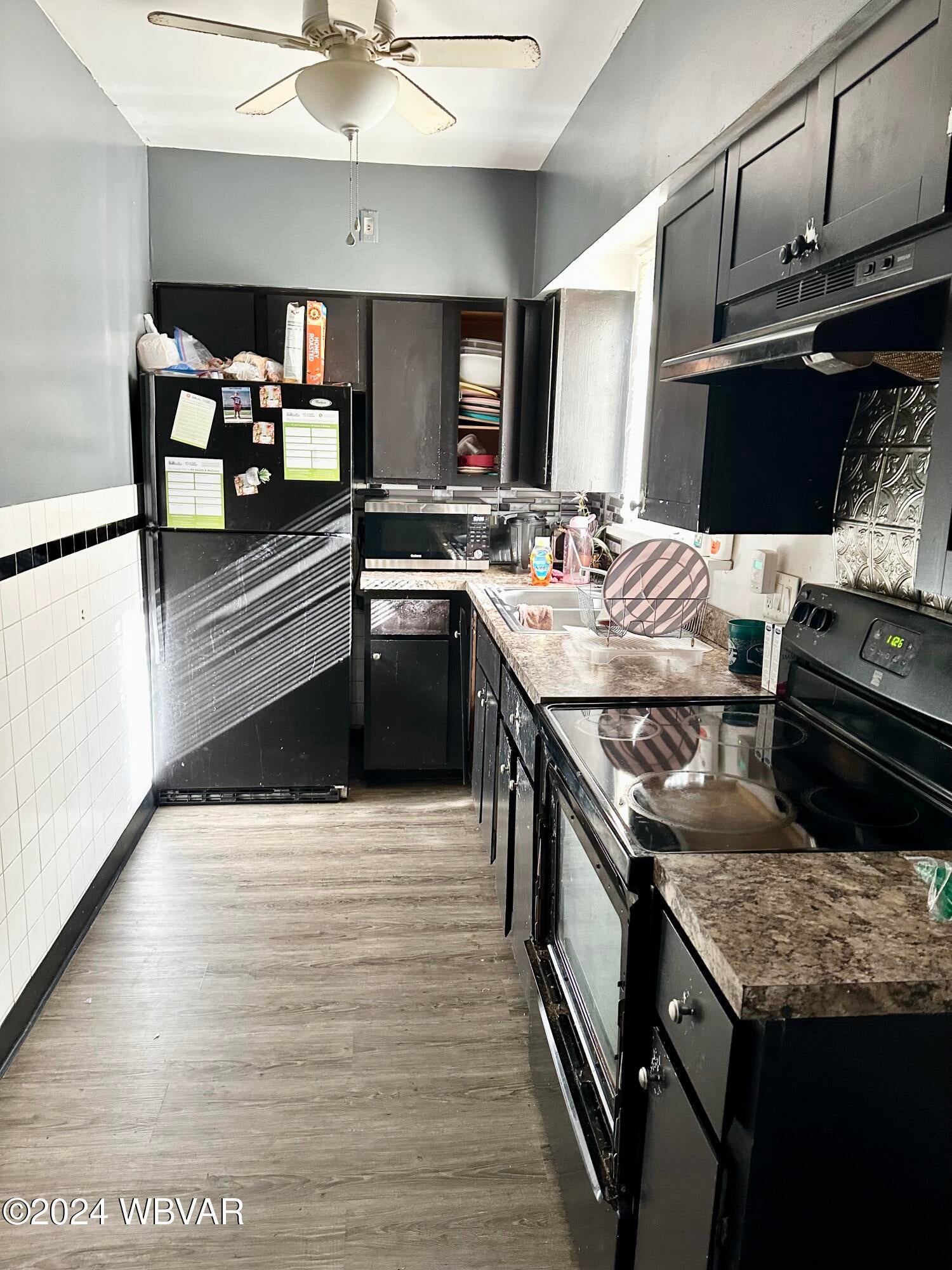 507-509 Rural Avenue Williamsport, PA 17701 - Photo 18 of 24 507 Kitchen