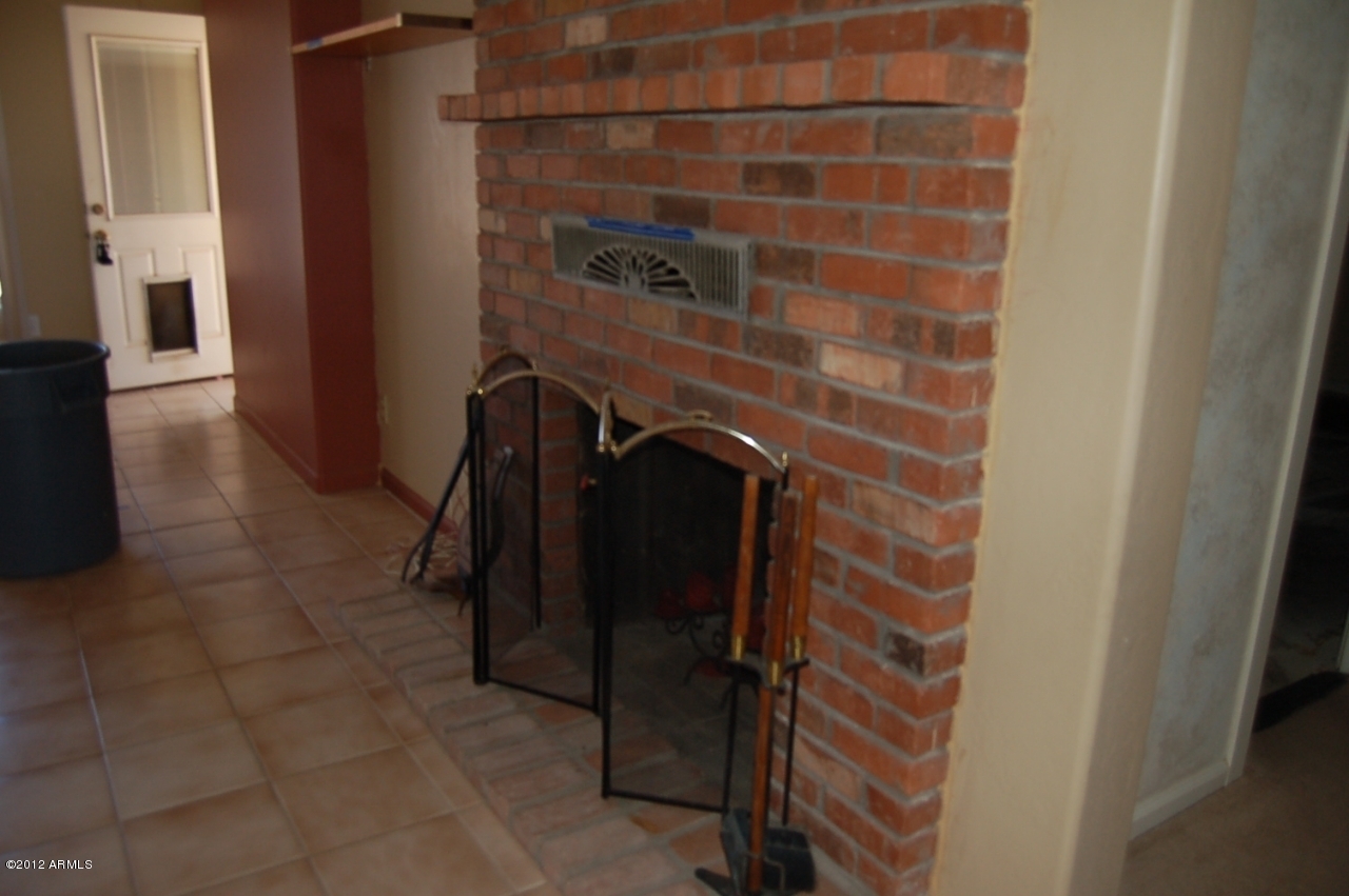 20 West Yearling Road Phoenix, AZ 85085 - Photo 11 of 18 DSC_0082