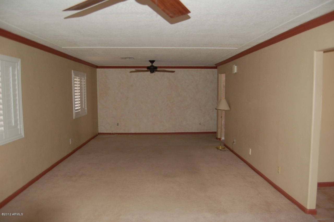 20 West Yearling Road Phoenix, AZ 85085 - Photo 8 of 18 DSC_0061
