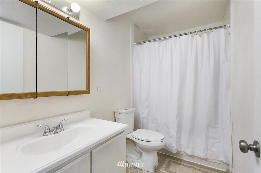 2831 Pine Road Northeast Bremerton, WA 98310 - Photo 14 of 23