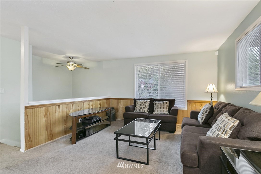 2831 Pine Road Northeast Bremerton, WA 98310 - Photo 4 of 23