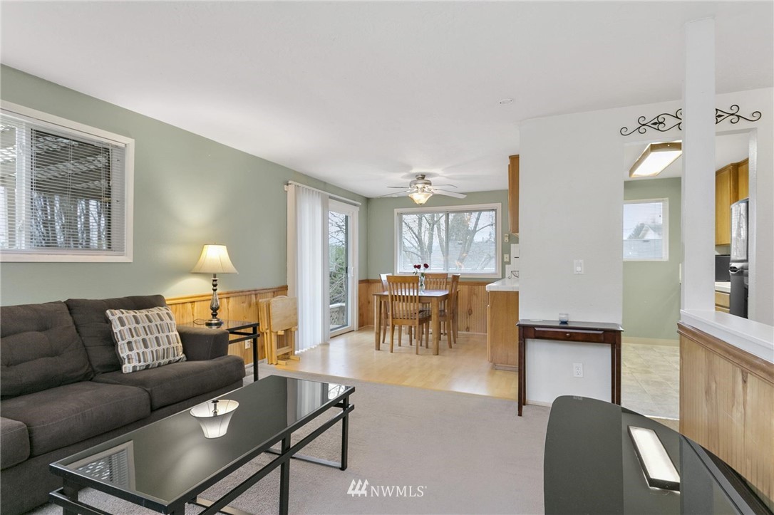 2831 Pine Road Northeast Bremerton, WA 98310 - Photo 5 of 23