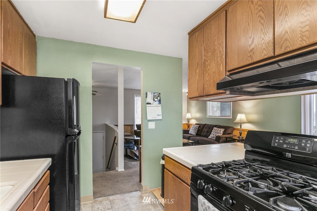2831 Pine Road Northeast Bremerton, WA 98310 - Photo 8 of 23