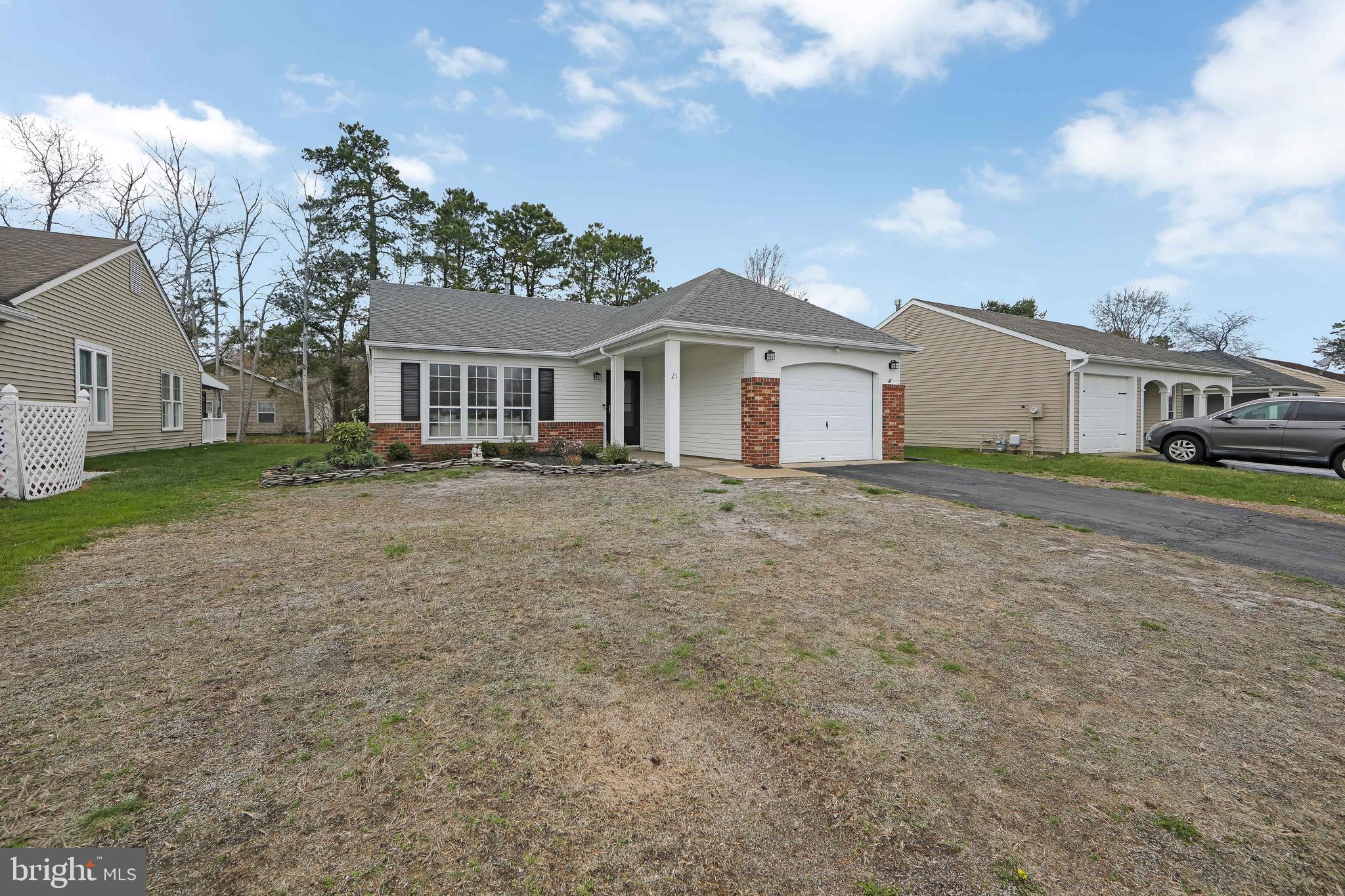 21 Stratford Road Southampton, NJ 08088 - Photo 3 of 40