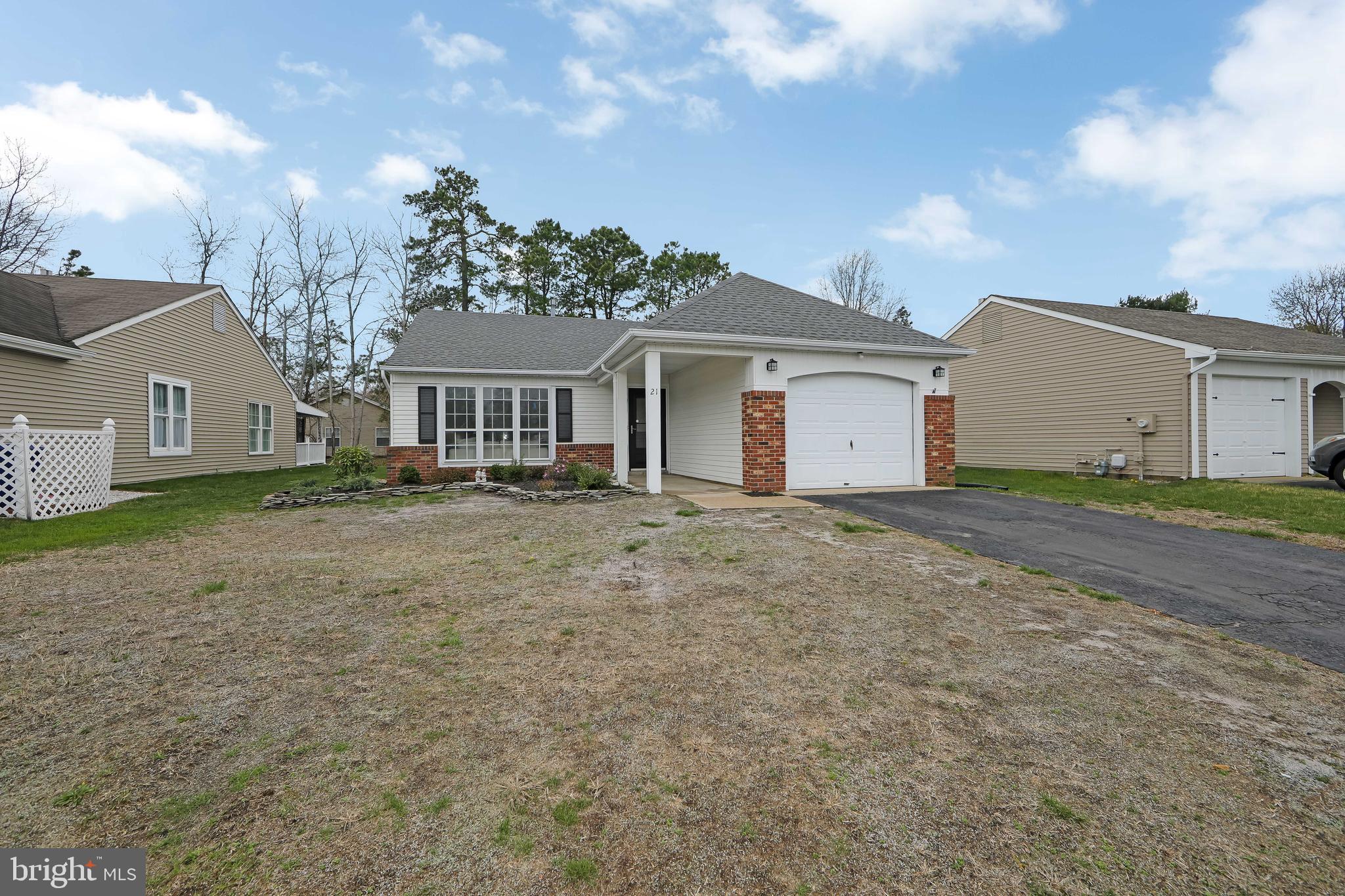 21 Stratford Road Southampton, NJ 08088 - Photo 4 of 40