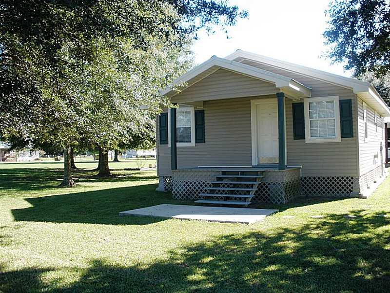 28800 George White Road Holden, LA 70744 - Photo 1 of 24 Gallery Image 1