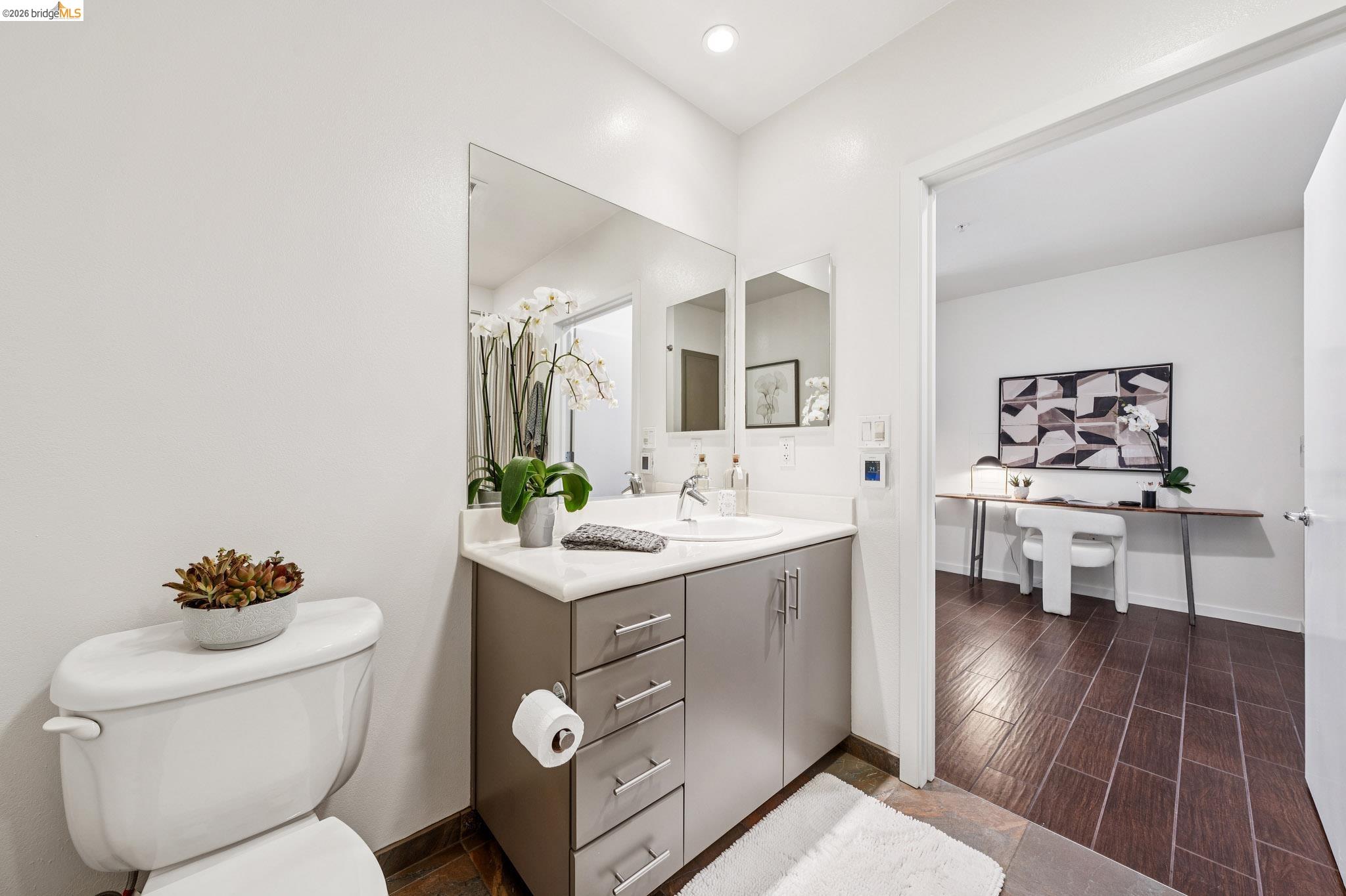 288 3rd Street, Unit 104 Oakland, CA 94607 - Photo 23 of 40