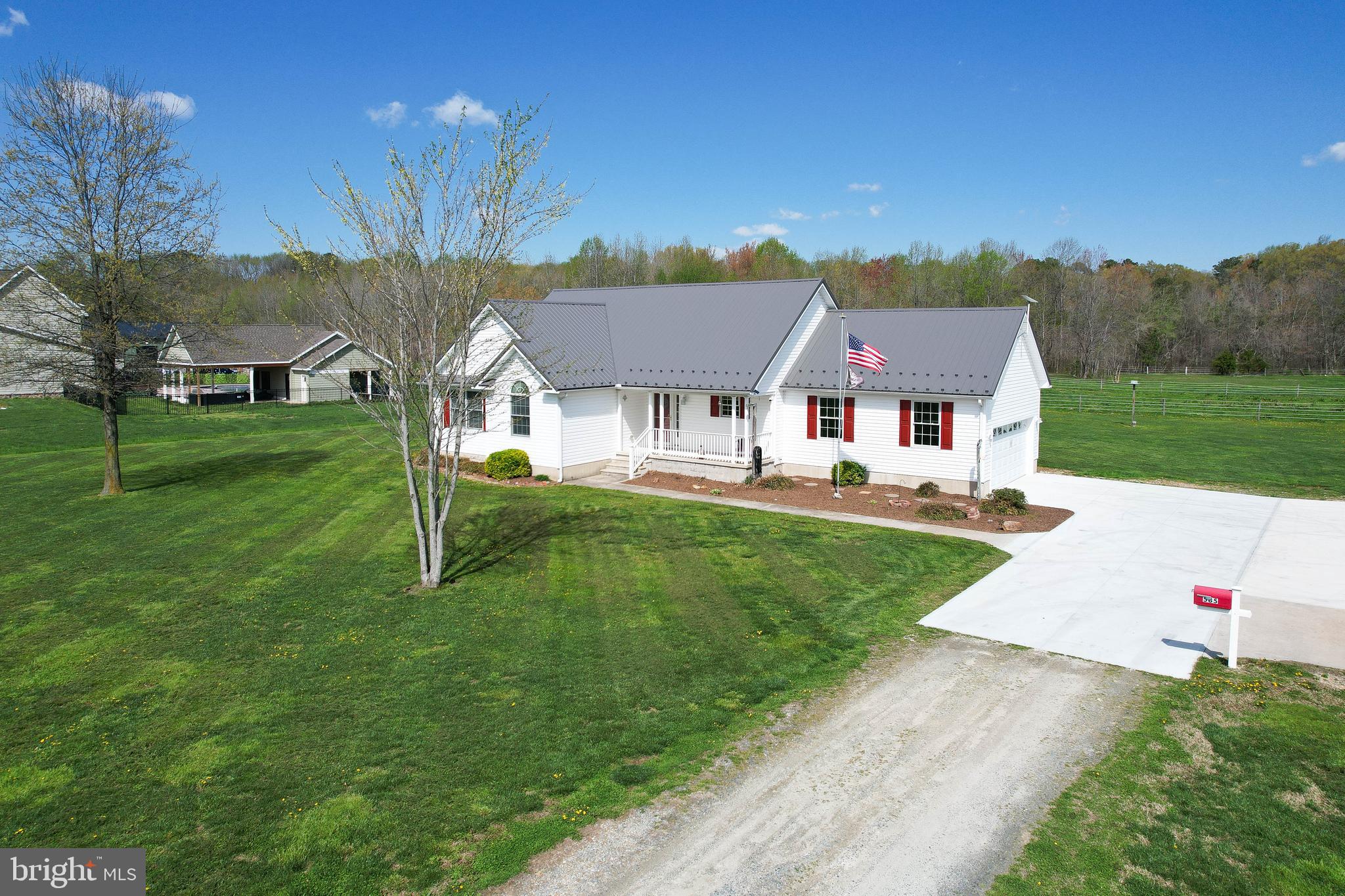 585 Vernon Road Harrington, DE 19952 - Photo 2 of 61