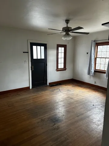 $199,900 | 422 East Rich Avenue, Spokane, WA 99207