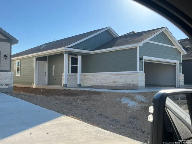 $1,900 | 4211 Danforth Street, New Braunfels, TX 78130