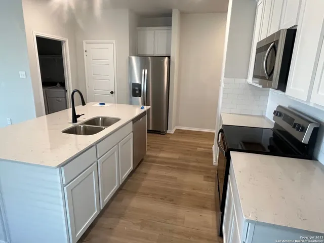 $1,900 | 4211 Danforth Street, New Braunfels, TX 78130