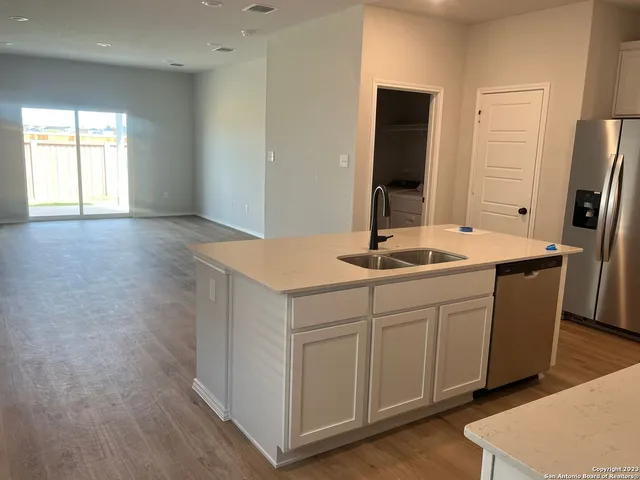 $1,900 | 4211 Danforth Street, New Braunfels, TX 78130