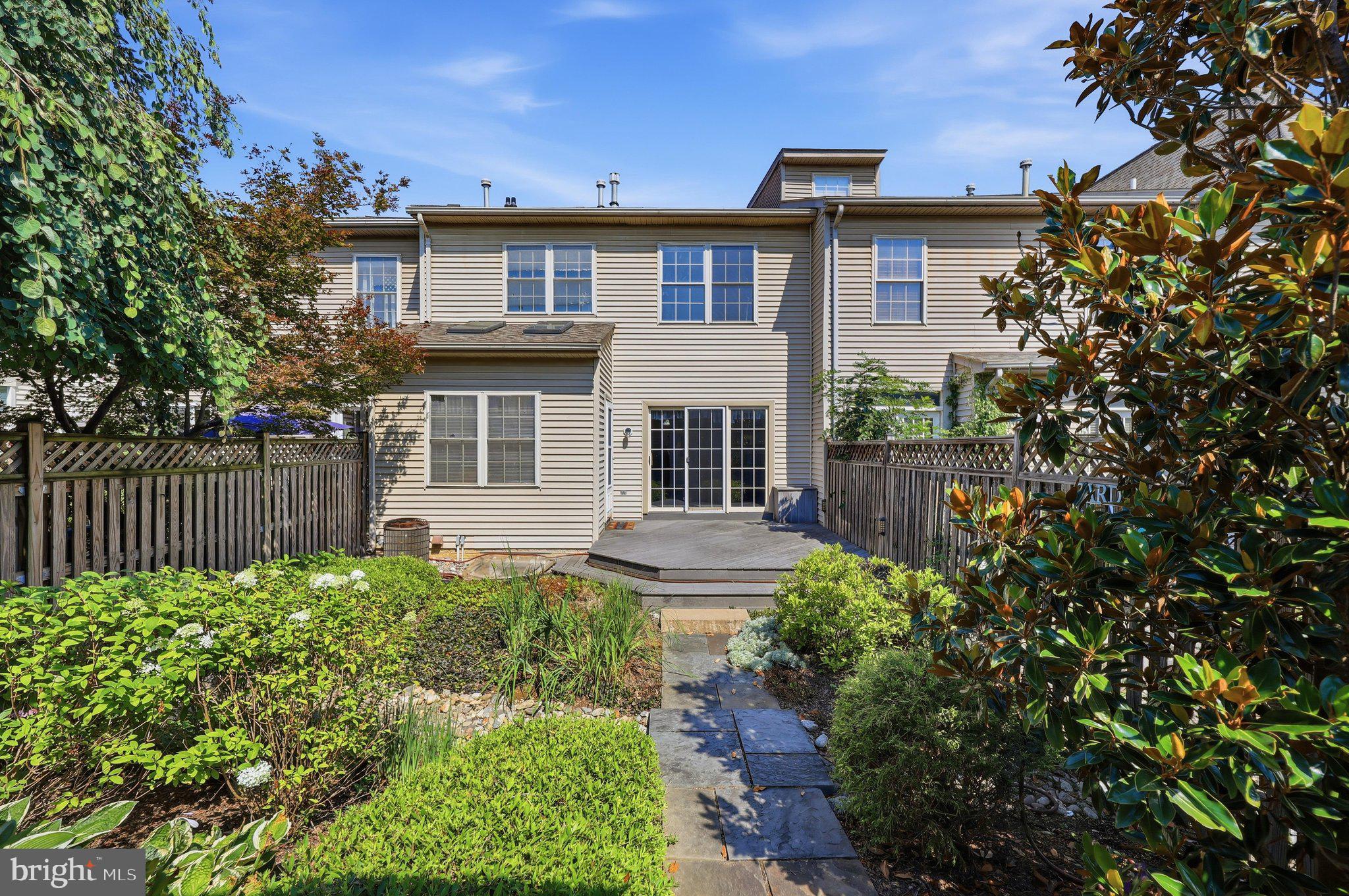 2215 Parish Lane Frederick, MD 21701 - Photo 46 of 63 Exterior Back