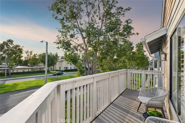 $3,599 | 127 Huntington, Irvine, CA 92620