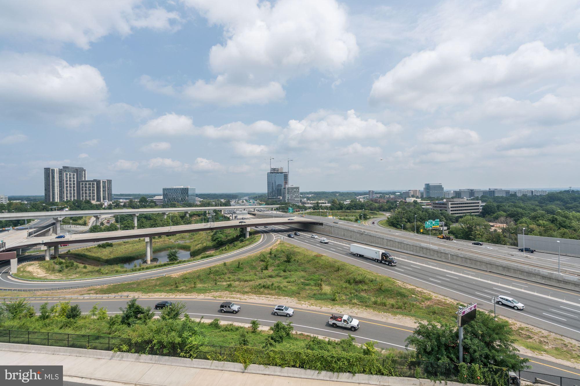 8520 Raglan Road Vienna, VA 22182 - Photo 25 of 27 Located in the heart of popular Tysons!