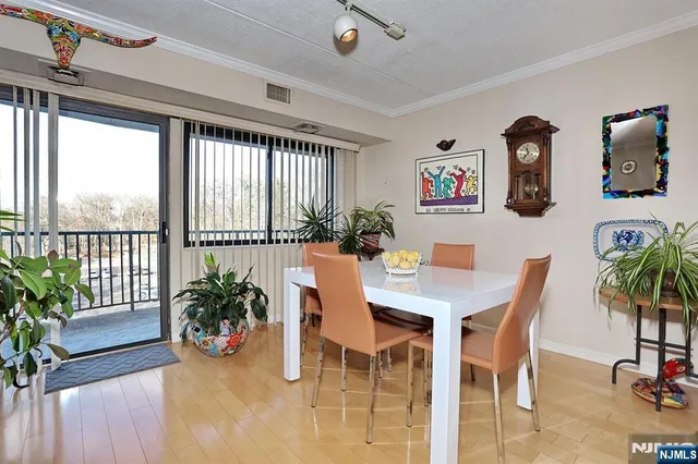 $449,000 | 521 Piermont Avenue South, Unit 403A, River Vale, NJ 07675