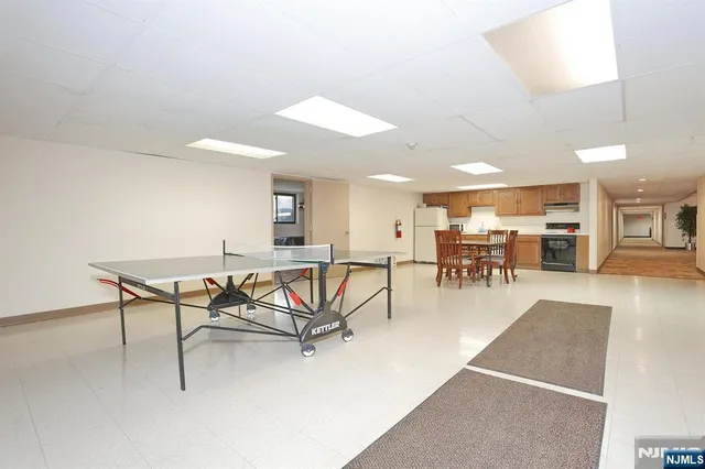 $449,000 | 521 Piermont Avenue South, Unit 403A, River Vale, NJ 07675