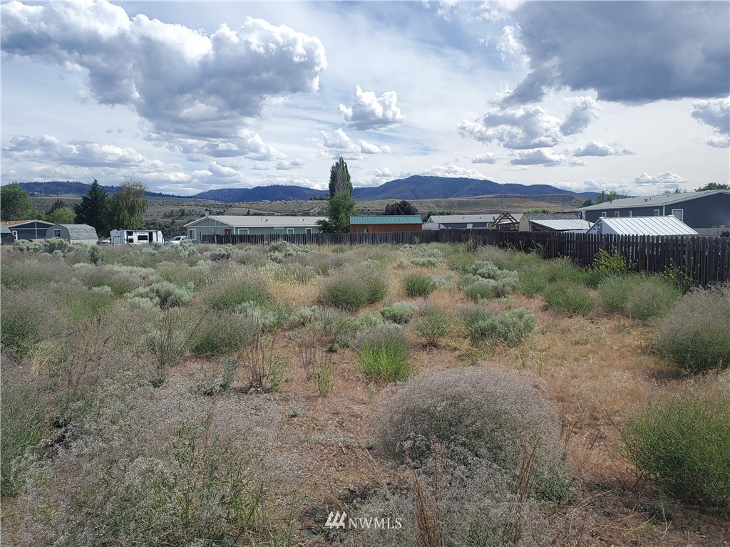 2 Suncrest Vue Road Omak, WA 98841 - Photo 3 of 5