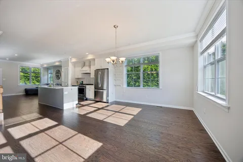 $599,000 | 300 Rock Run Circle, Broomall, PA 19008