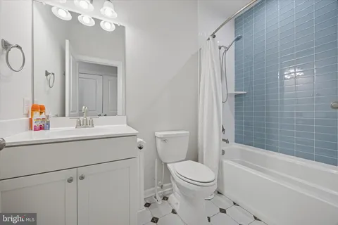 $599,000 | 300 Rock Run Circle, Broomall, PA 19008