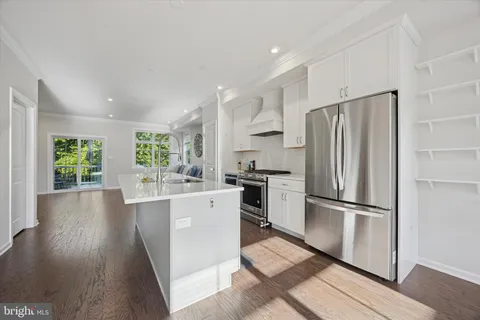 $599,000 | 300 Rock Run Circle, Broomall, PA 19008