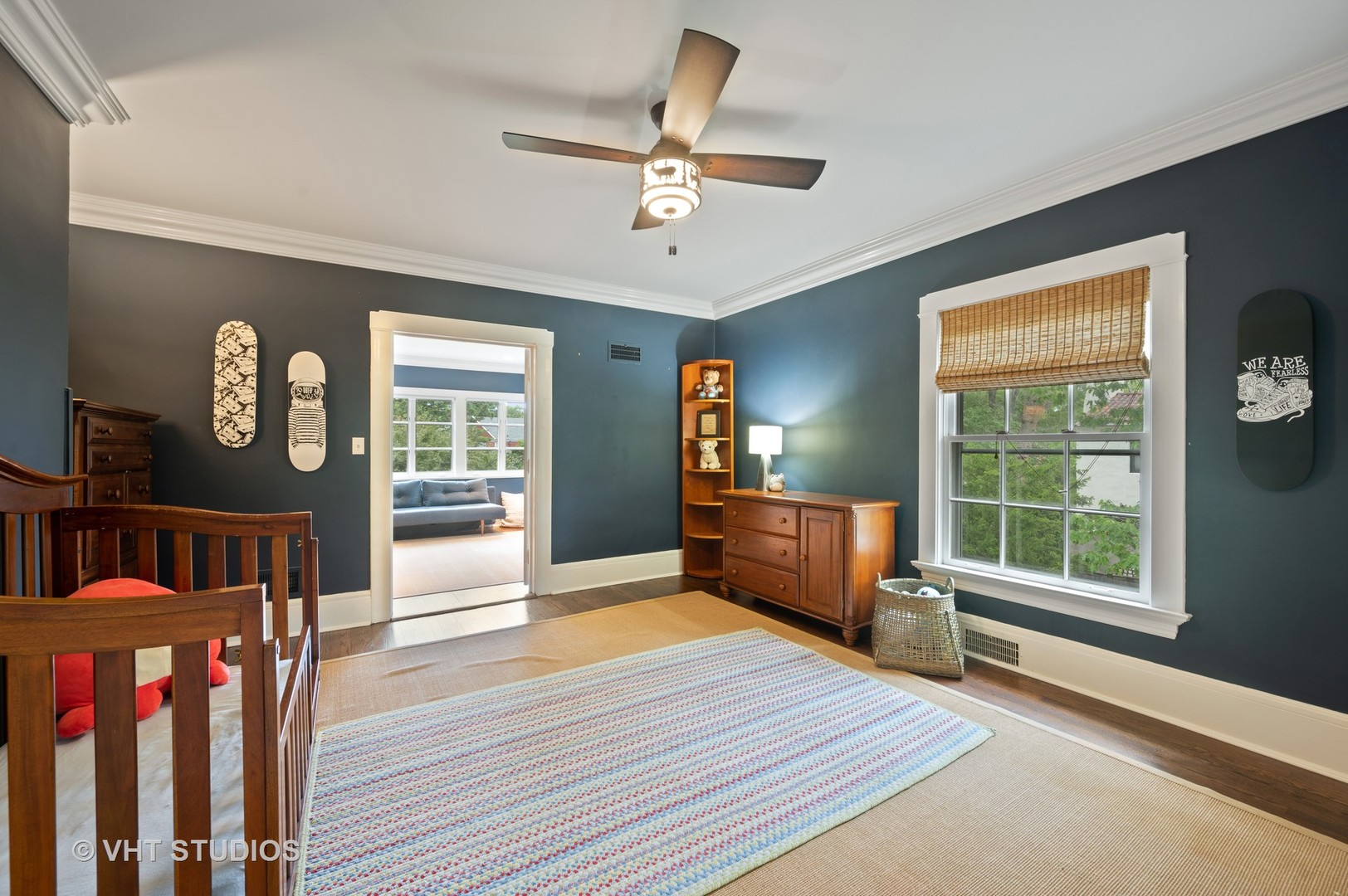 1010 Chestnut Avenue Wilmette, IL 60091 - Photo 24 of 48 a furnished livingroom with a window and wooden floor