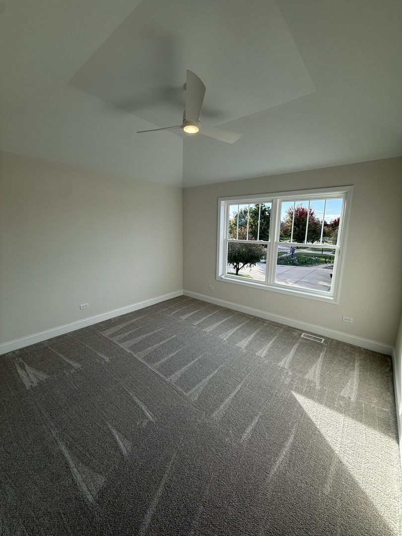 1920 Edmonds Avenue New Lenox, IL 60451 - Photo 25 of 35 an empty room with windows