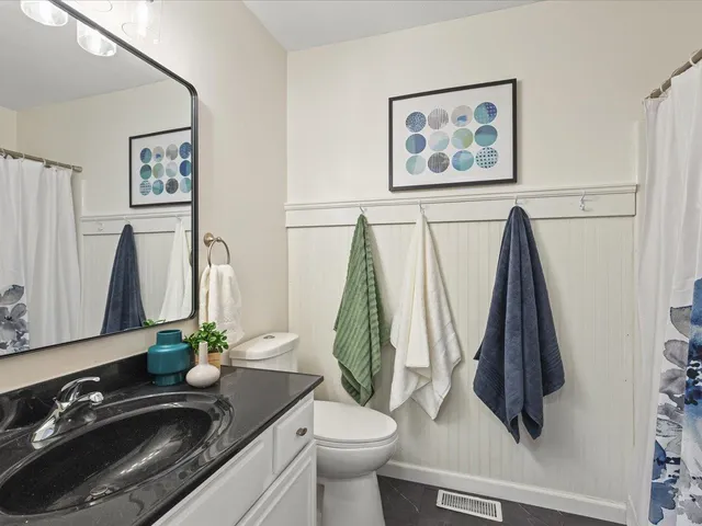 $259,900 | 4144 Westridge Drive, Winnebago, IL 61088