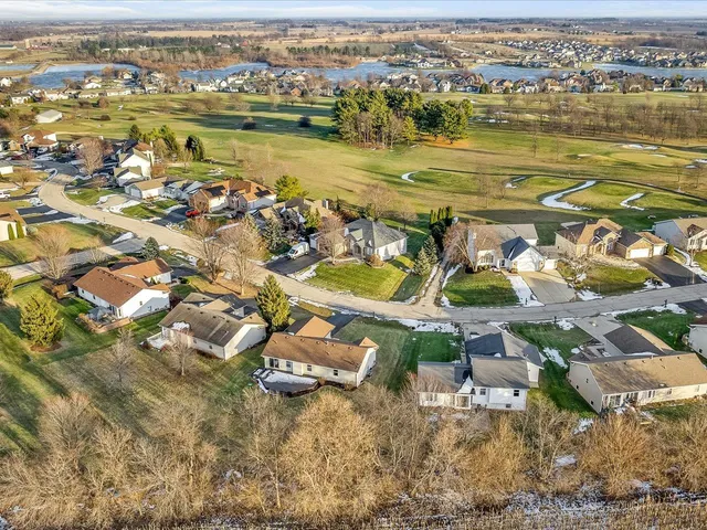 $259,900 | 4144 Westridge Drive, Winnebago, IL 61088