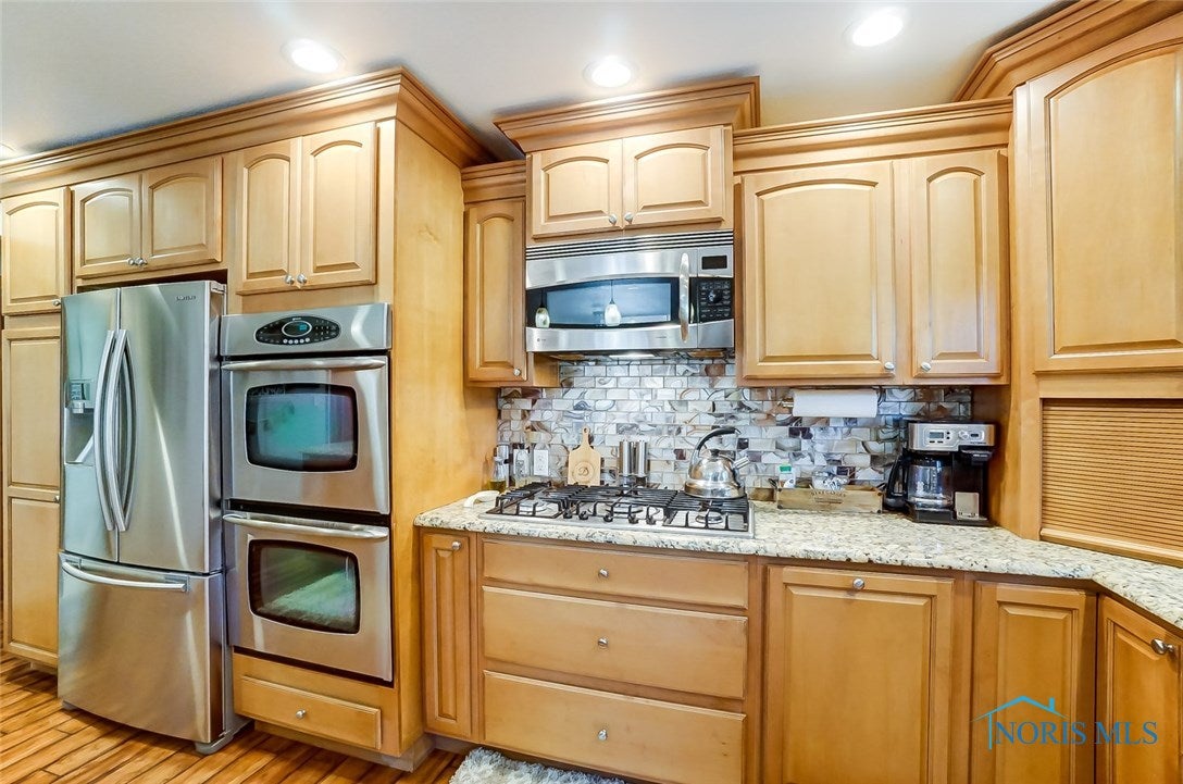 25 Lansdowne Road Toledo, OH 43623 - Photo 19 of 49 Gallery Image 19