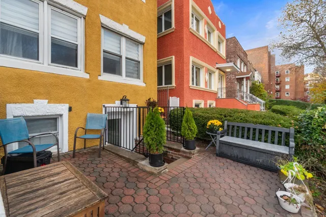 a view of a bench in the patio
