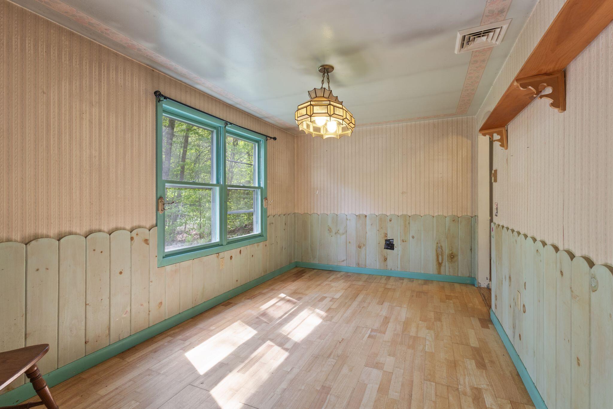 47 Margaret Street Naples, ME 04055 - Photo 13 of 33 47_Margaret_St_041