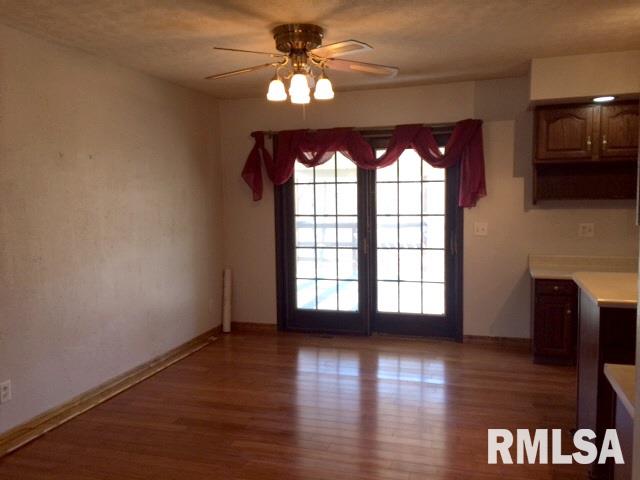 9024 141st Street West Taylor Ridge, IL 61284 - Photo 7 of 15