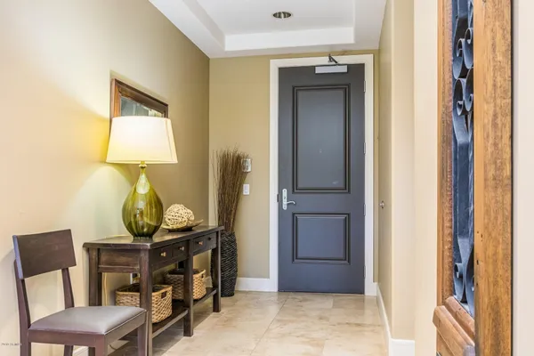 $5,995 | 2211 East Camelback Road, Unit 207, Phoenix, AZ 85016