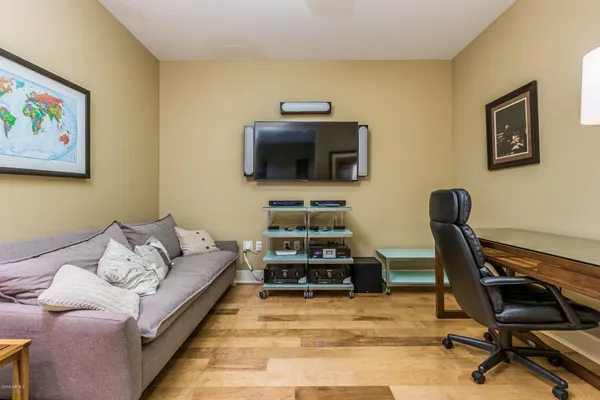 $5,995 | 2211 East Camelback Road, Unit 207, Phoenix, AZ 85016