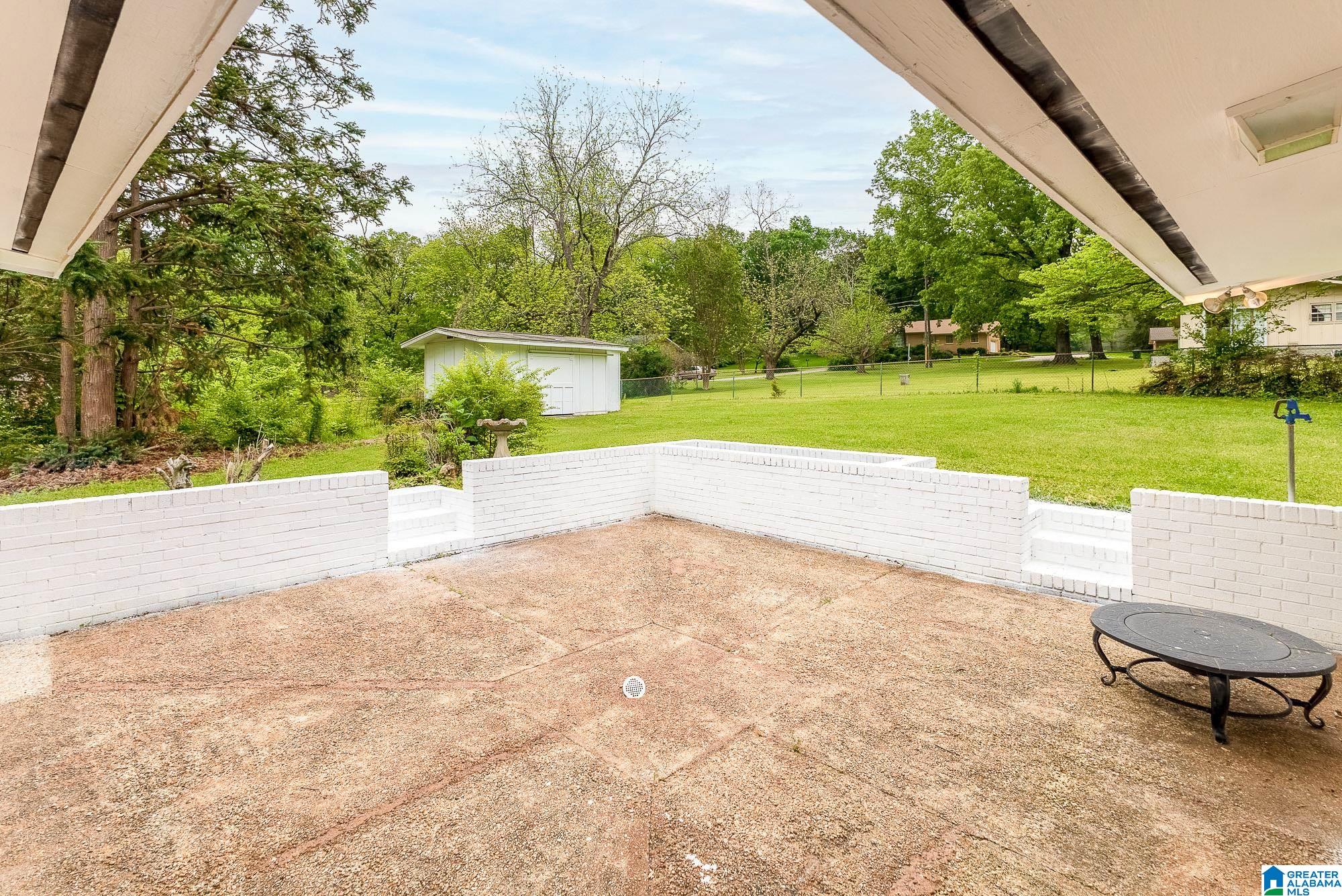 704 Pinecrest Road Southeast Huntsville, AL 35802 - Photo 32 of 37