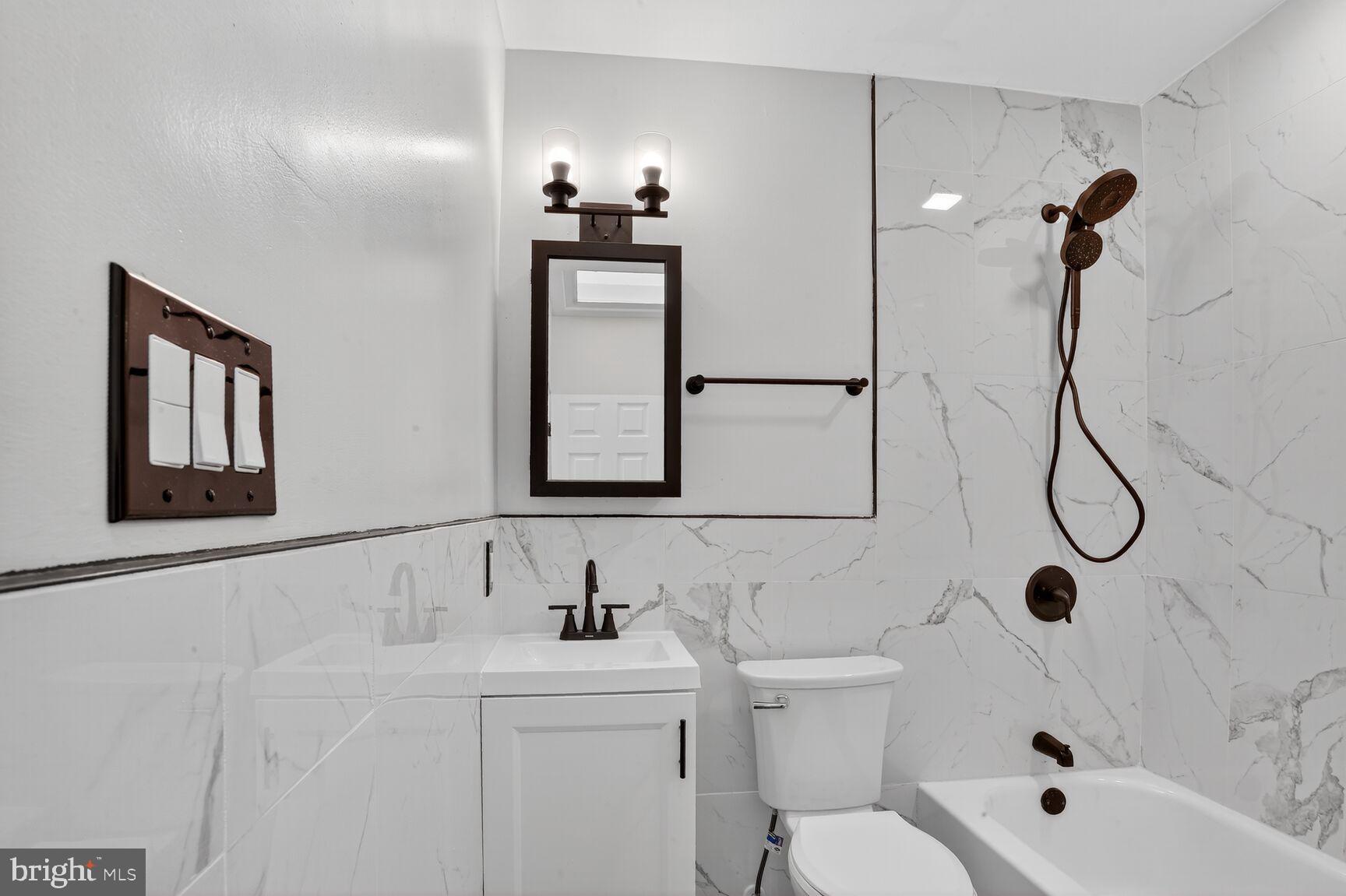 1116 Gleneagle Road, Unit 2 Baltimore, MD 21239 - Photo 9 of 18