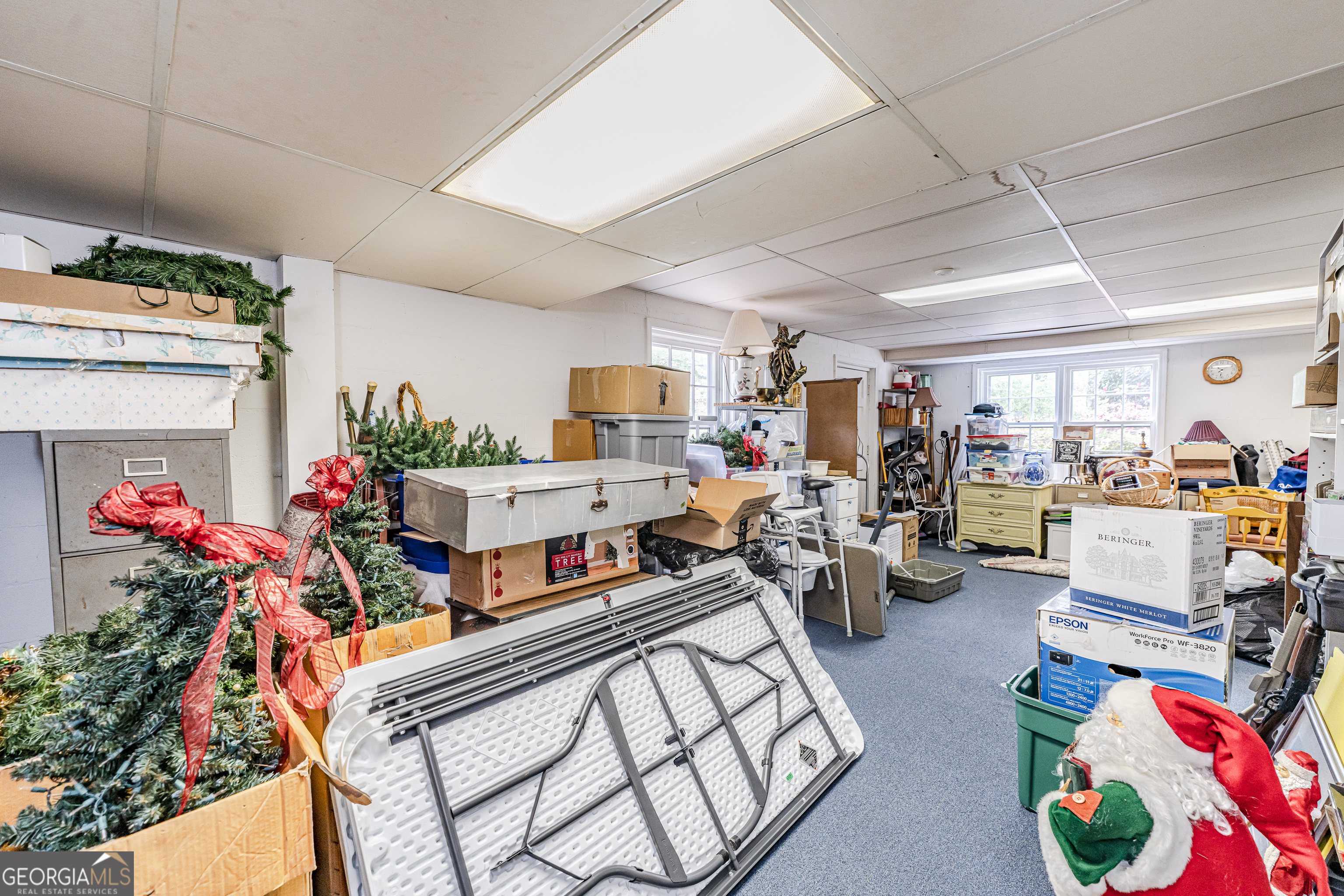 4 Windemere Lane Southeast Rome, GA 30161 - Photo 44 of 60 a living room with furniture and a dining table