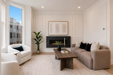 $2,100,000 | 2329 North Cambridge Avenue, Unit C, Chicago, IL 60614