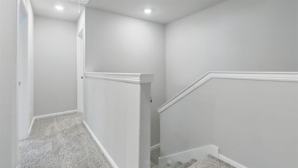 3152 Maple Orch Lane Fort Worth, TX 76140 - Photo 17 of 37 a view of small space