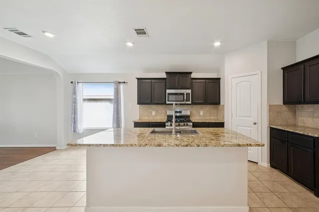 $315,000 | 8417 Muddy Creek Drive, Fort Worth, TX 76131