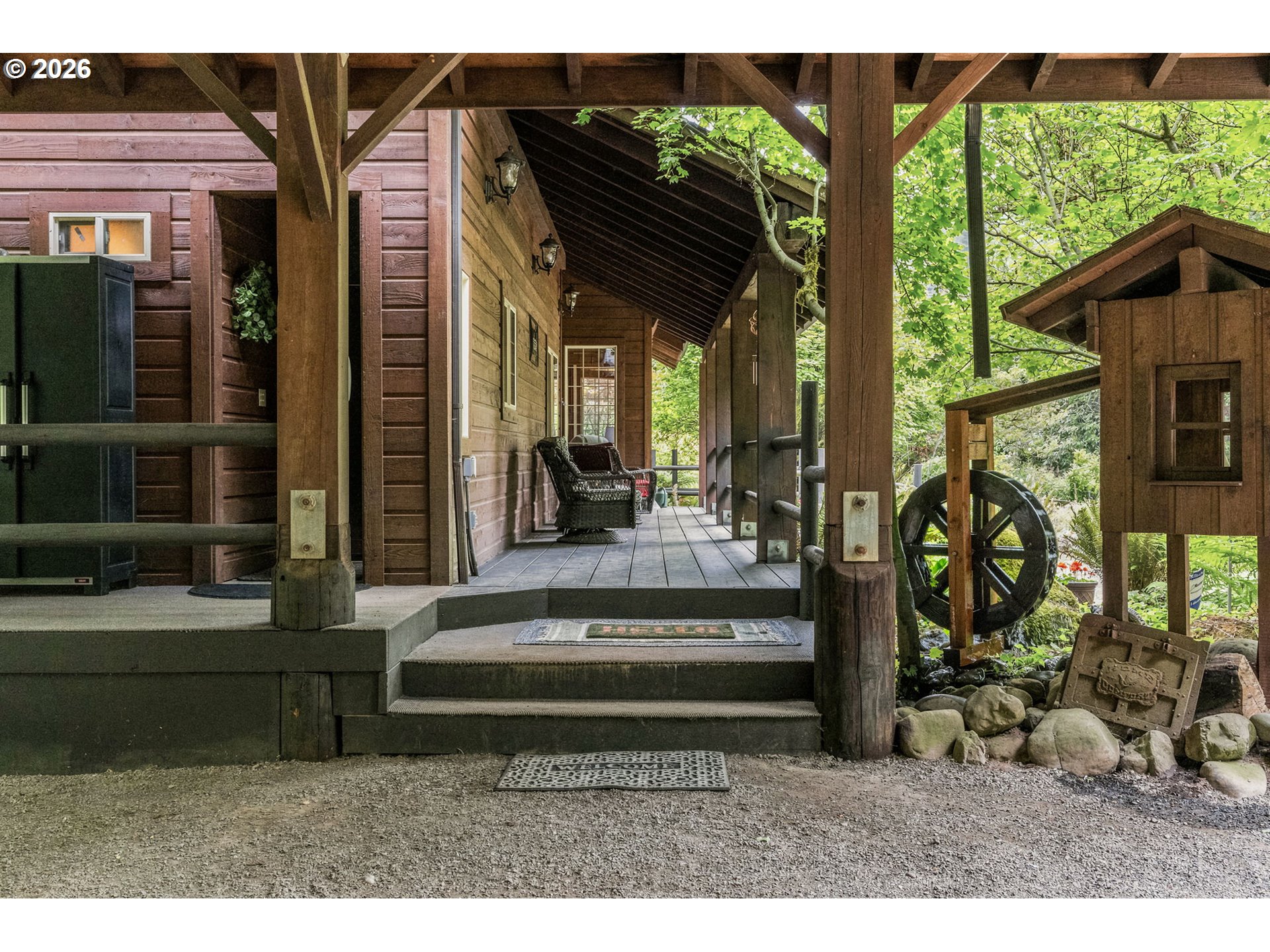 40014 Mohawk River Road Marcola, OR 97454 - Photo 4 of 39 Porch