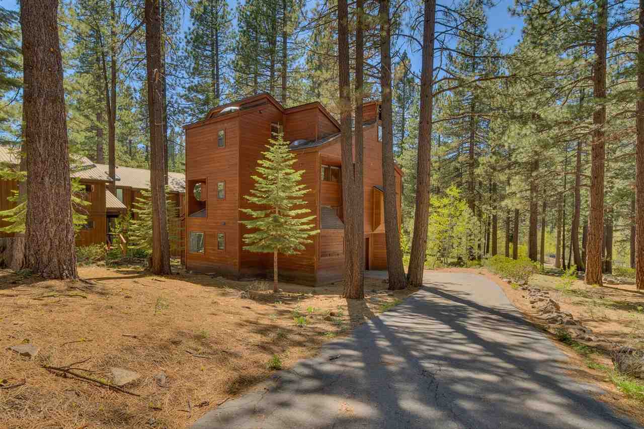 117 Basque Drive Truckee, CA 96161 - Photo 2 of 20