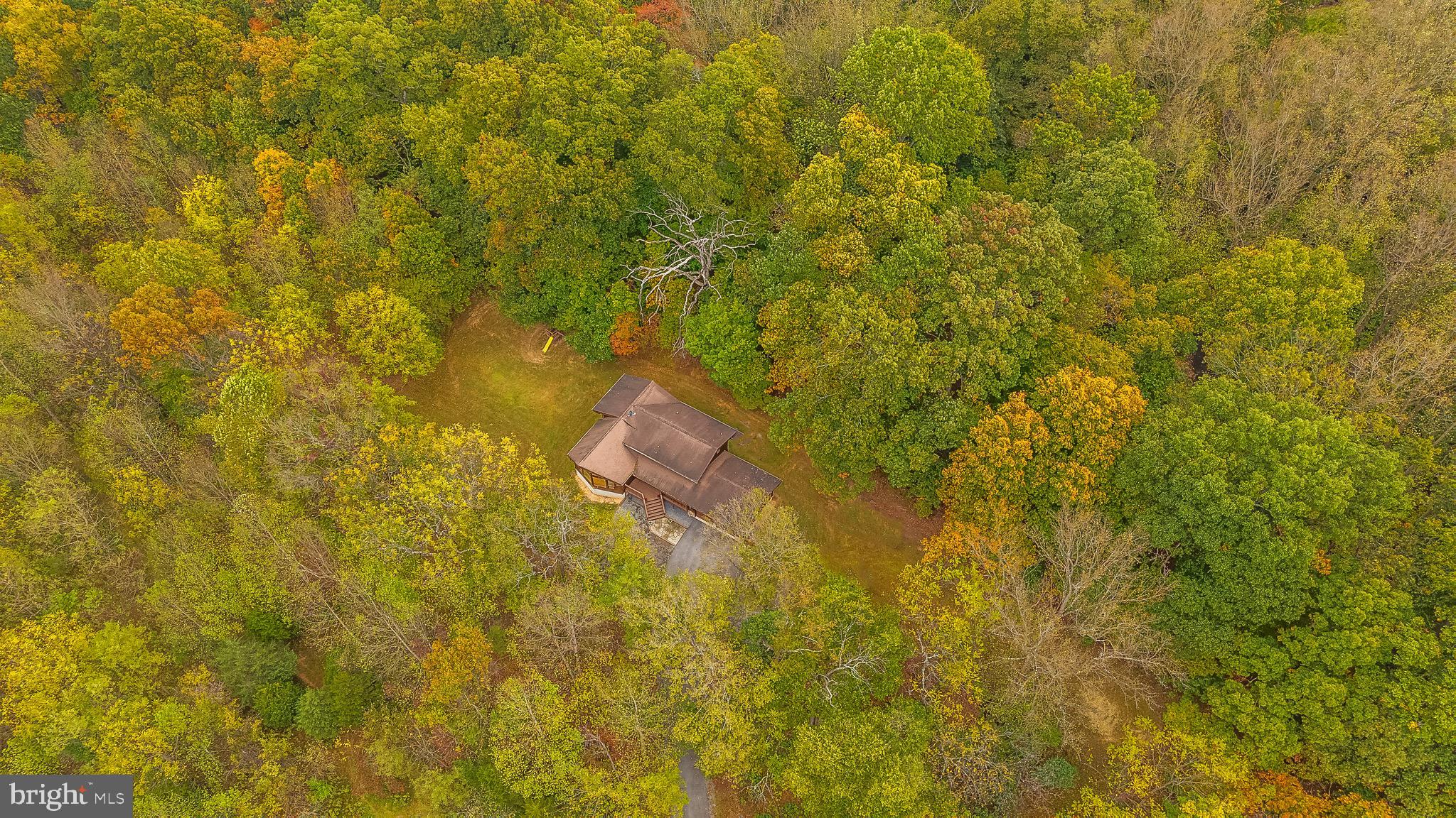 105 Rabbits Rest Lane Shepherdstown, WV 25443 - Photo 38 of 42 a view of a small yard