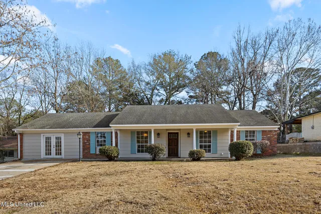 $240,000 | 1013 Normandy Drive, Clinton, MS 39056