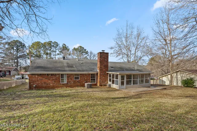 $240,000 | 1013 Normandy Drive, Clinton, MS 39056