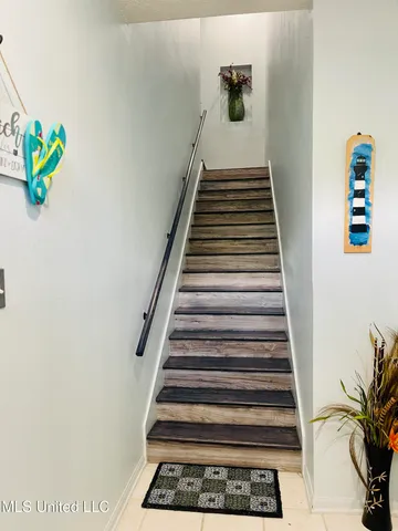 $299,999 | 2252 Beach Drive, Unit 305, Gulfport, MS 39507